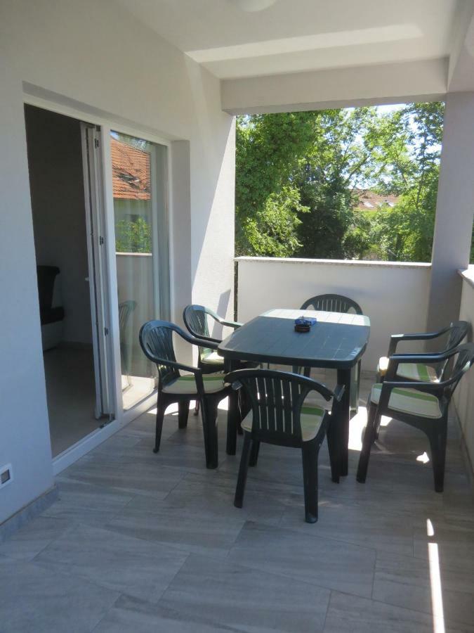 Luka Apartments 比奥格勒·纳·莫鲁 外观 照片