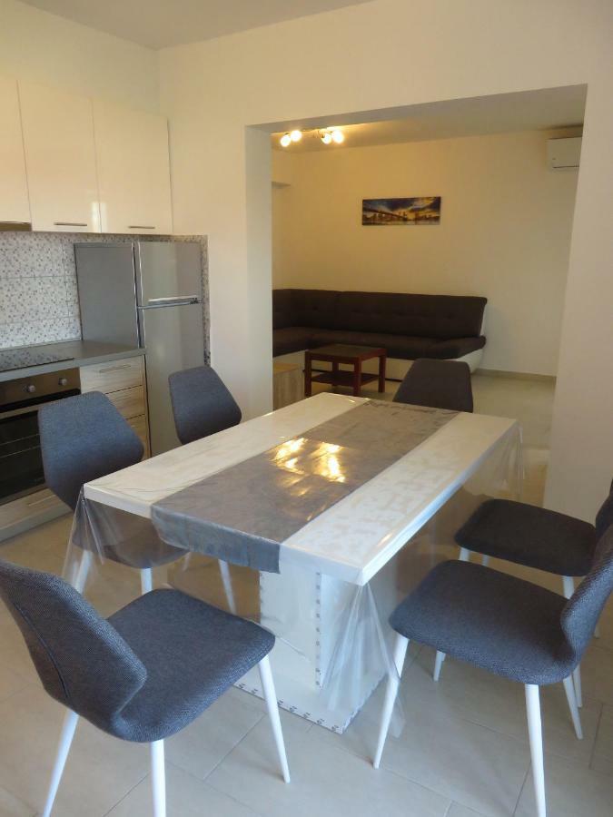 Luka Apartments 比奥格勒·纳·莫鲁 外观 照片
