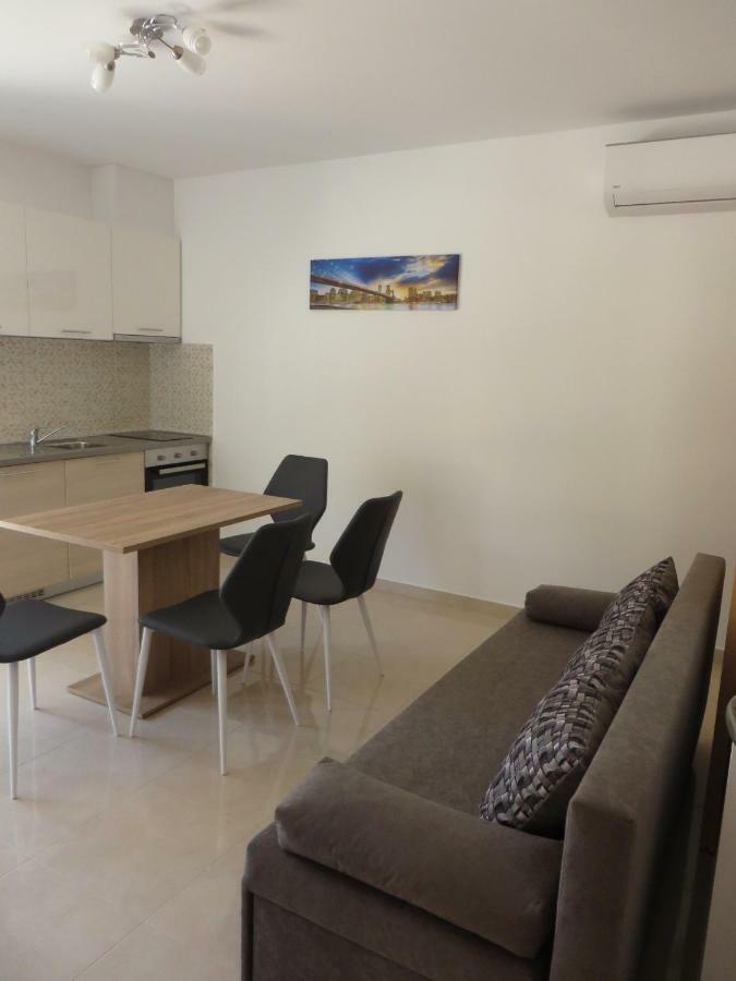 Luka Apartments 比奥格勒·纳·莫鲁 外观 照片