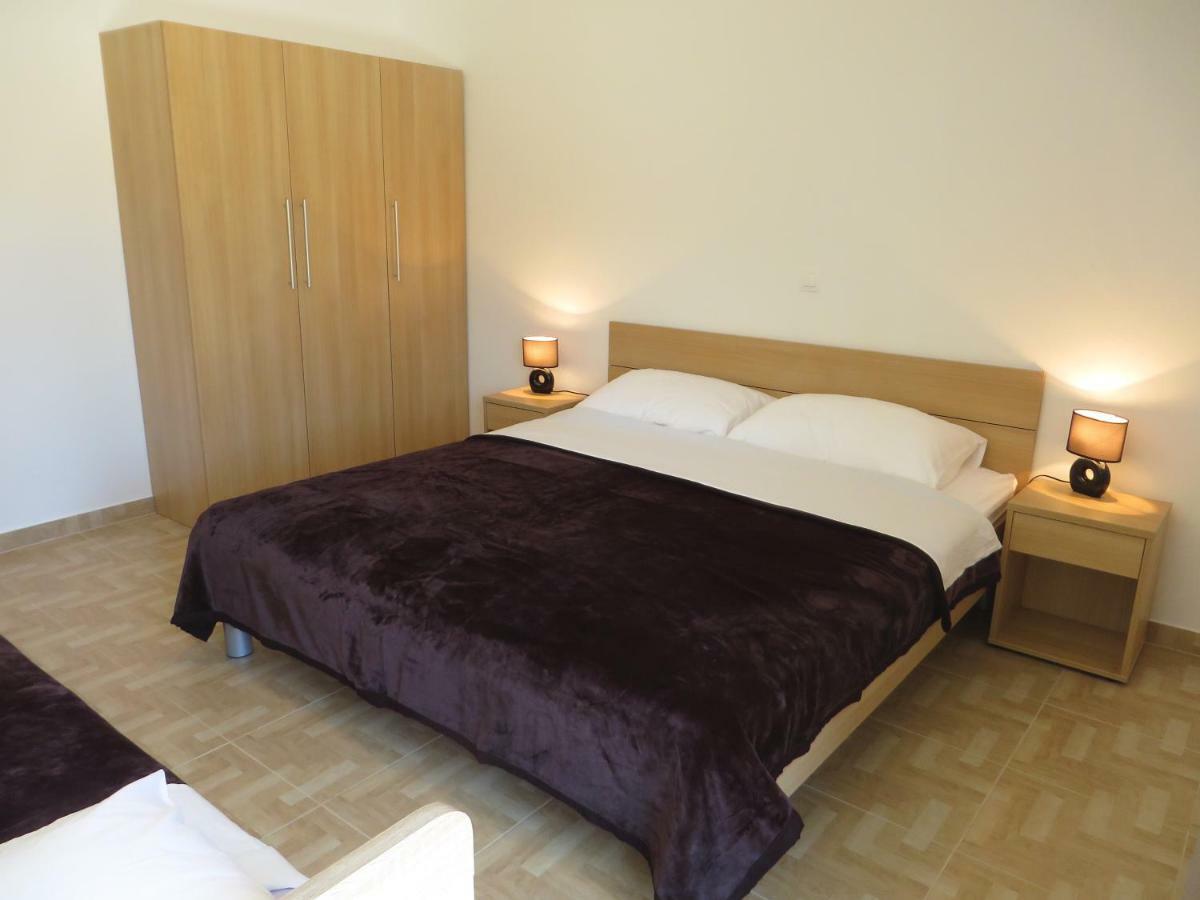 Luka Apartments 比奥格勒·纳·莫鲁 外观 照片