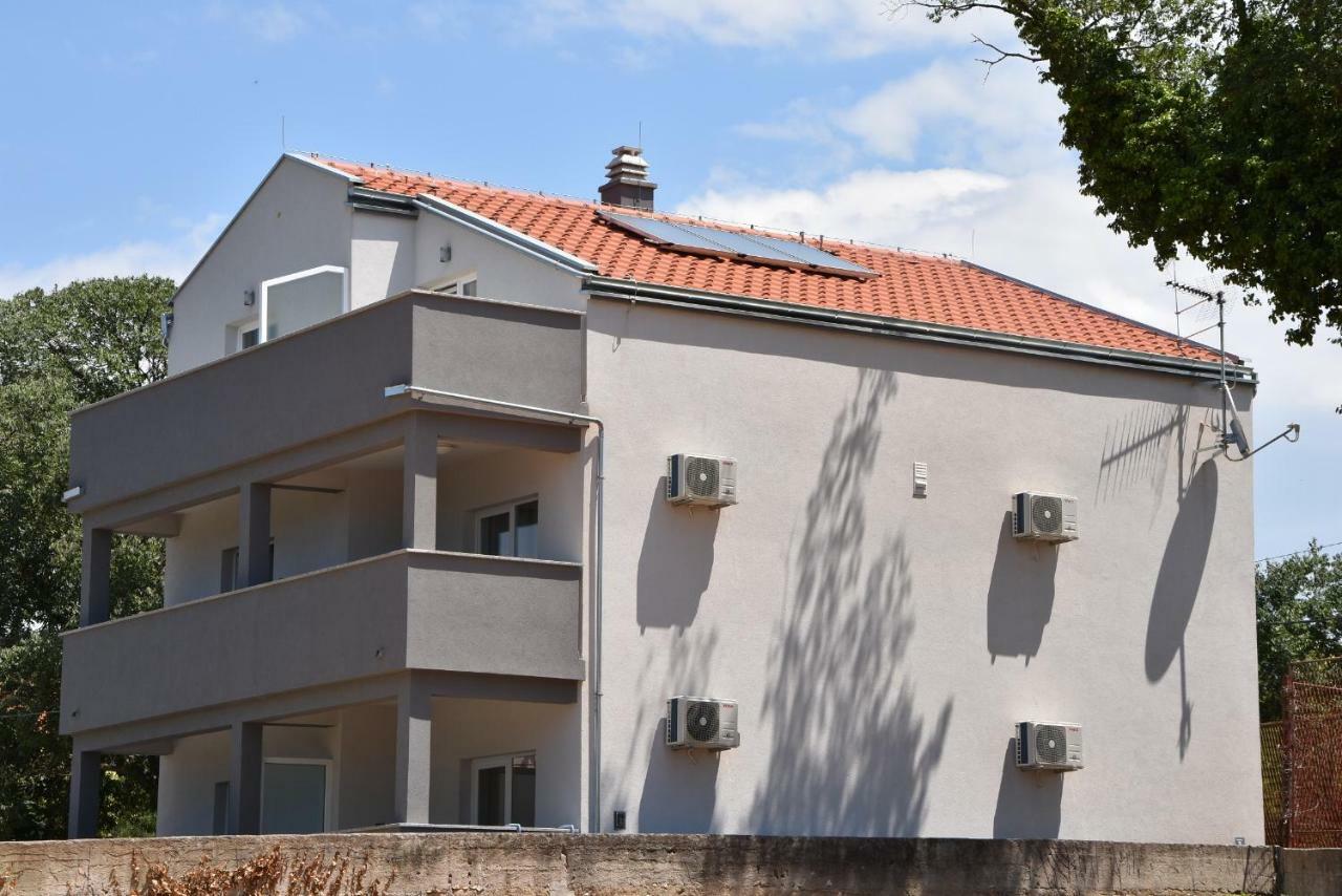 Luka Apartments 比奥格勒·纳·莫鲁 外观 照片
